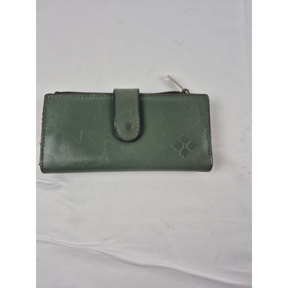 Patricia Nash Sage Green‎ Leather Slim Bifold Wallet with Zip Pocket ID Window